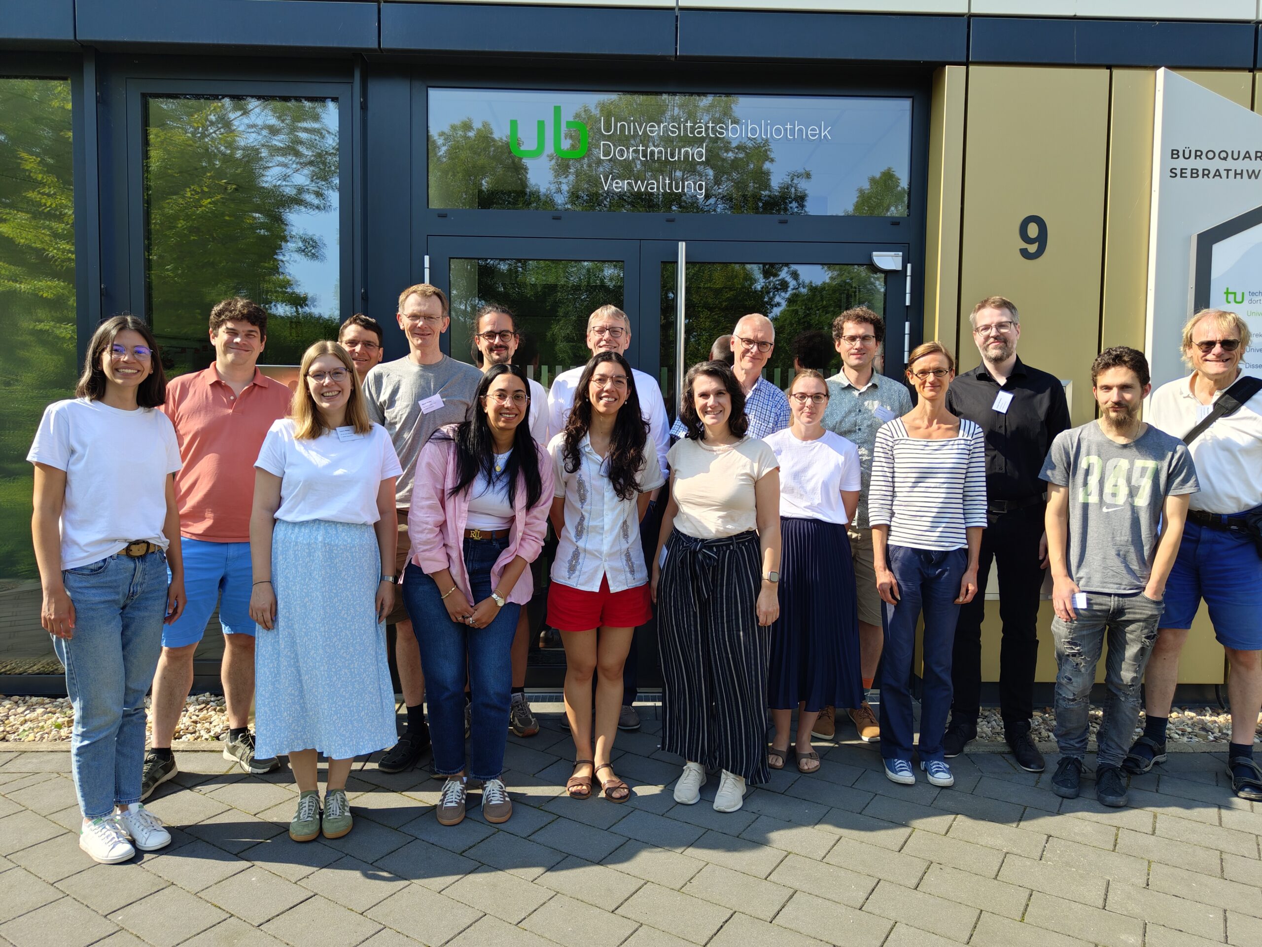 Gruppenbild der Teilnehmenden des RDMO-Hackathon