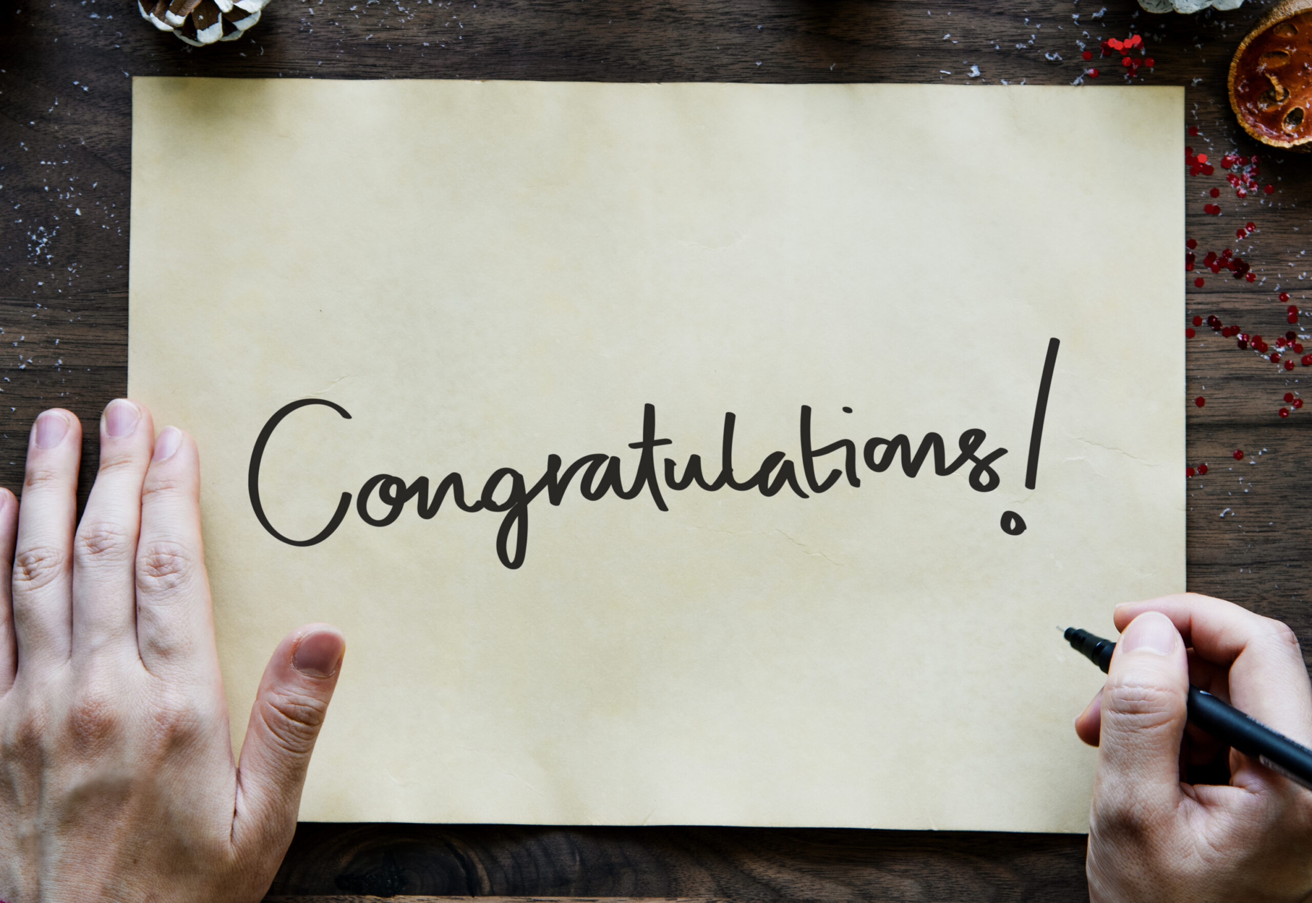 Text Congratulations on a yellow paper